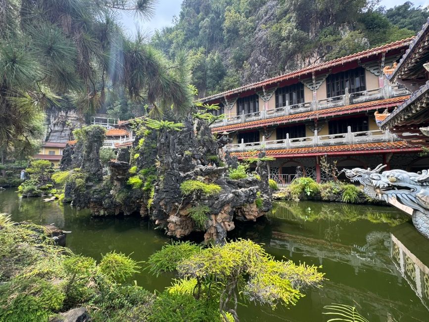 三宝塘寺