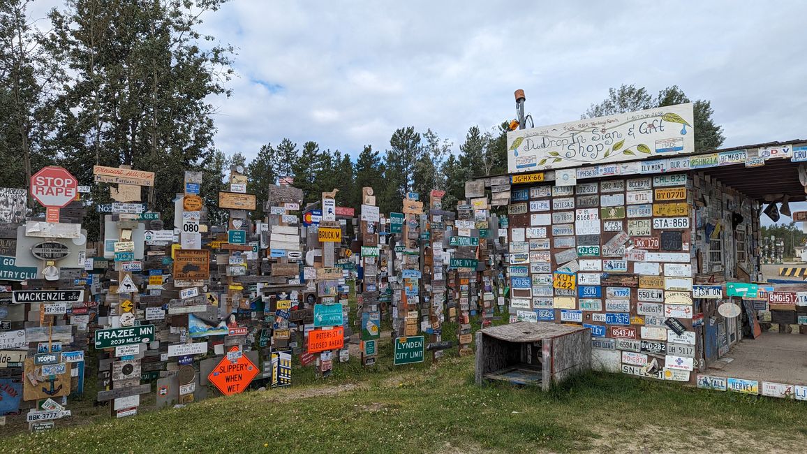 Bosque de Postes de Señal (Schilderwald) Watson Lake