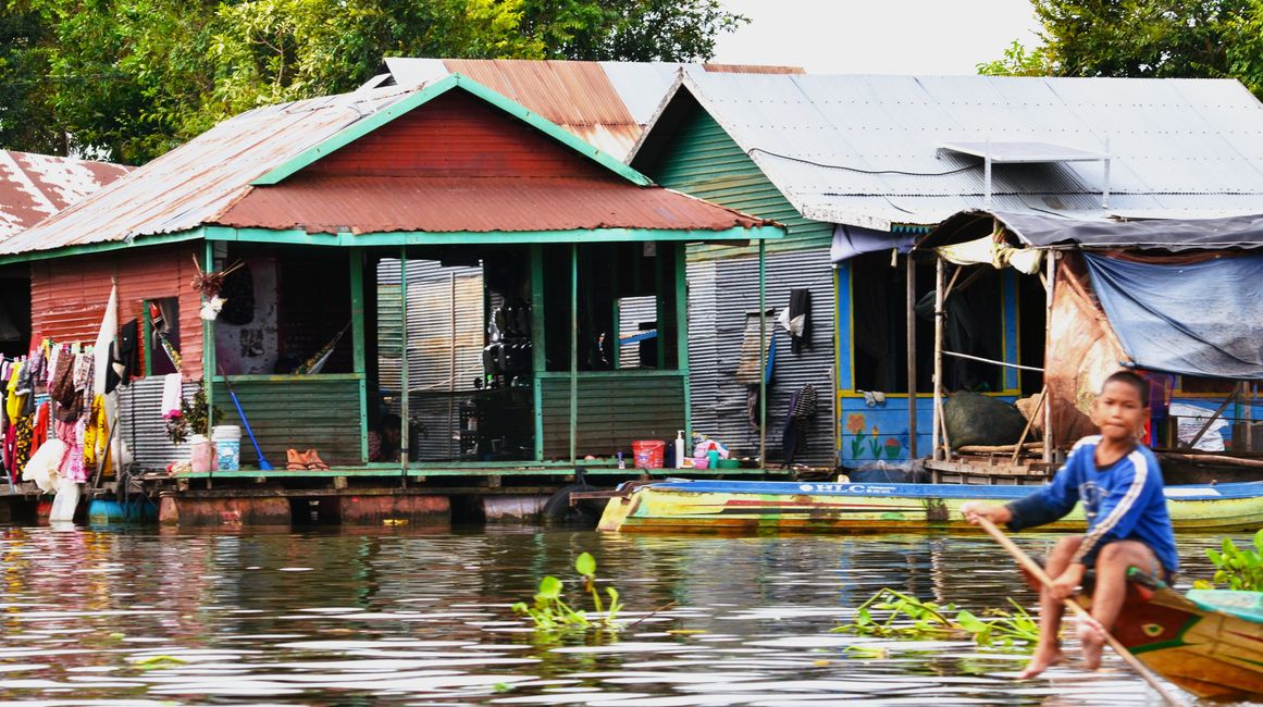 Kampong Phluk nella stagione secca