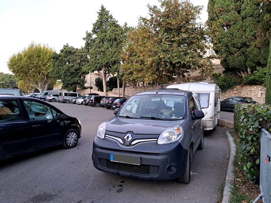 Estacionamiento para dormir con posibilidad de escape