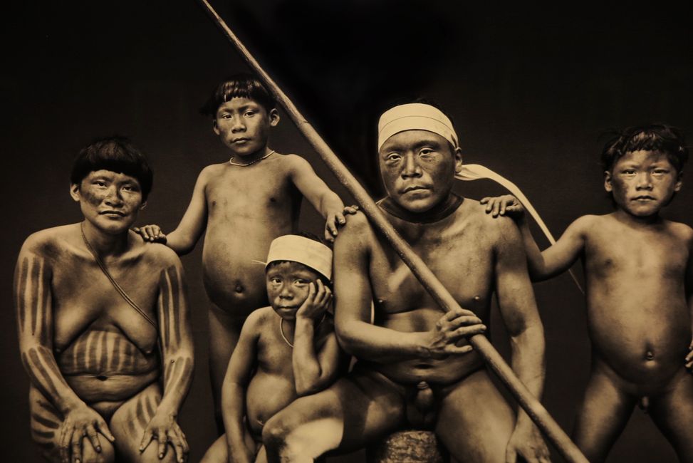 Pinu-Korubo-Familie, indigenes Territorium der Korubo im Bundesstaat Amazonas 2017 Die Genetik kann man nicht verleugnen ;-))