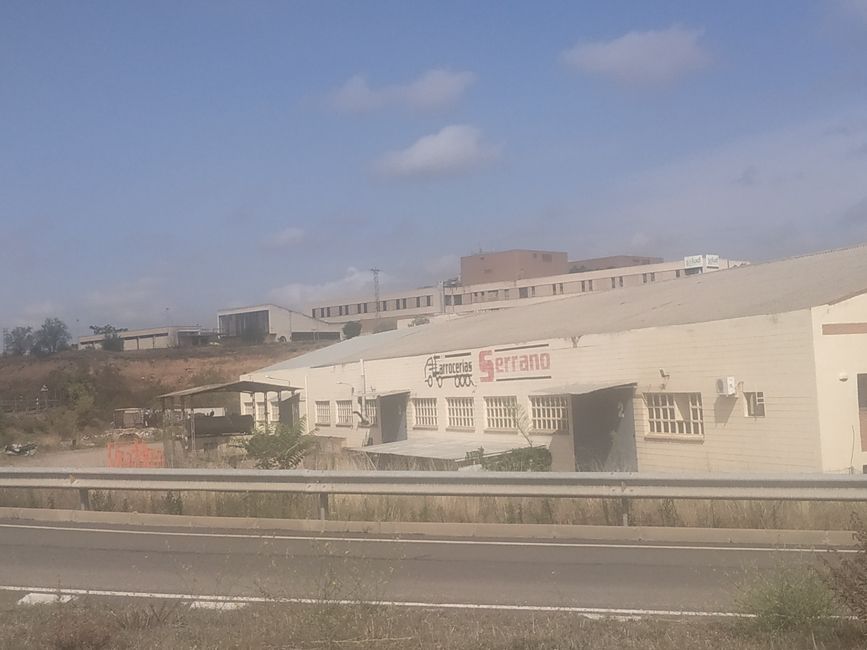 我在卡拉塔尤德（萨拉戈萨）车上拍的照片（2024年9月）