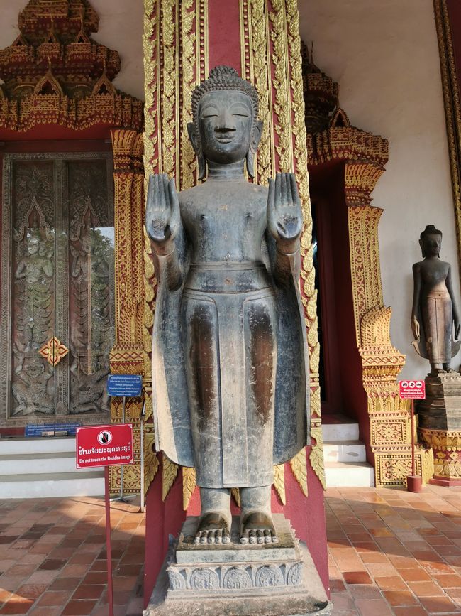Vientiane - 1.5 days on a temple and museum tour