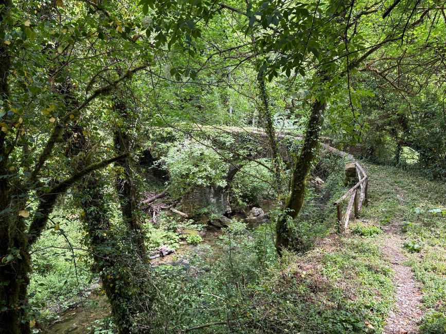 Ponte romano sulla Via Francigena