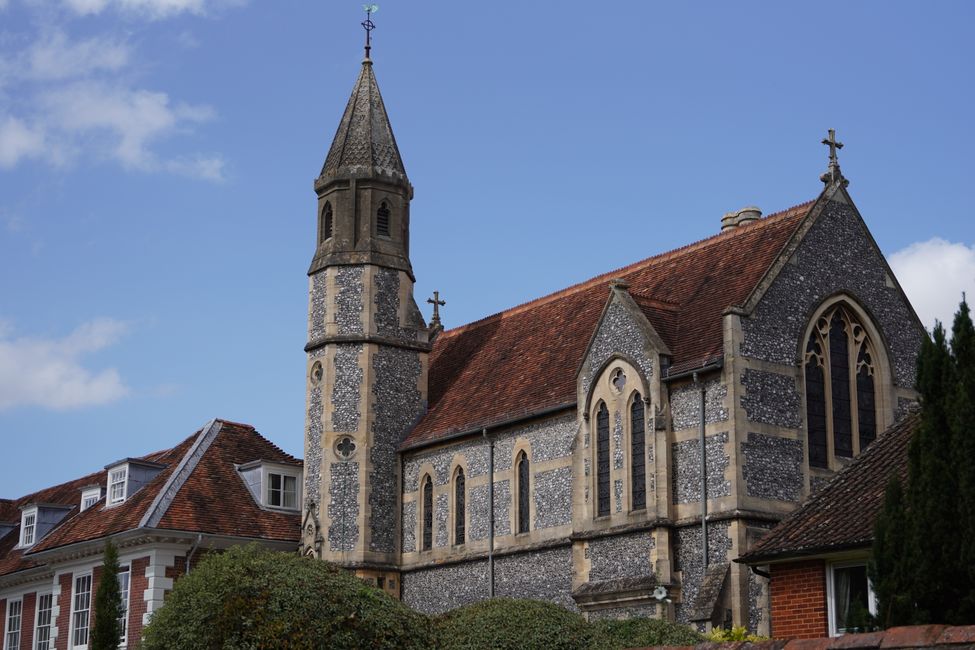 2. Schultag und Salisbury Kathedrale