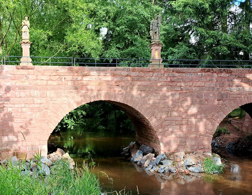 Historický most in Libŝtát