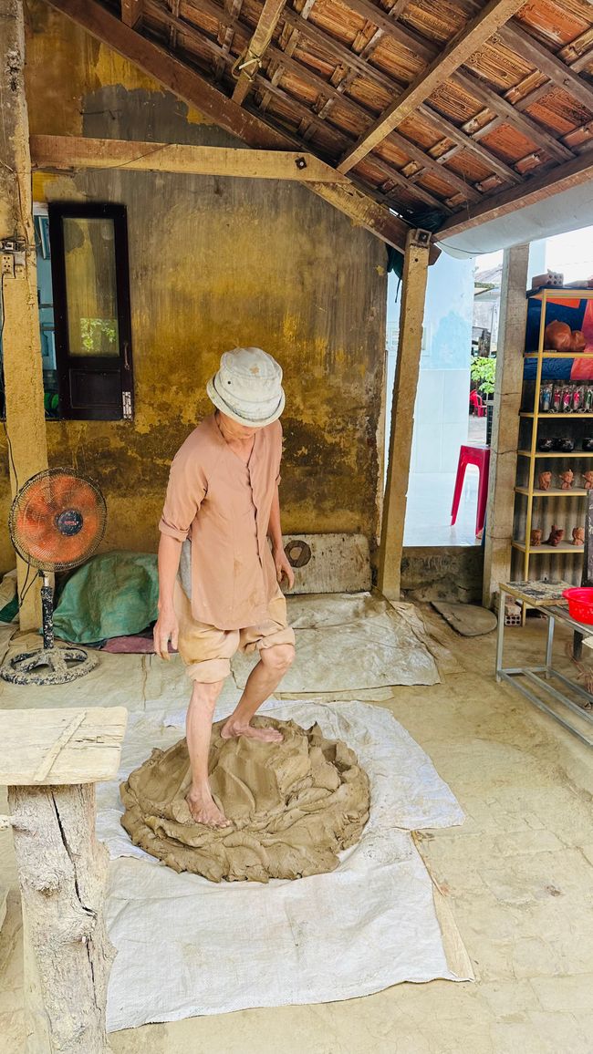 Traditional craft villages around Hoi An - Part 1