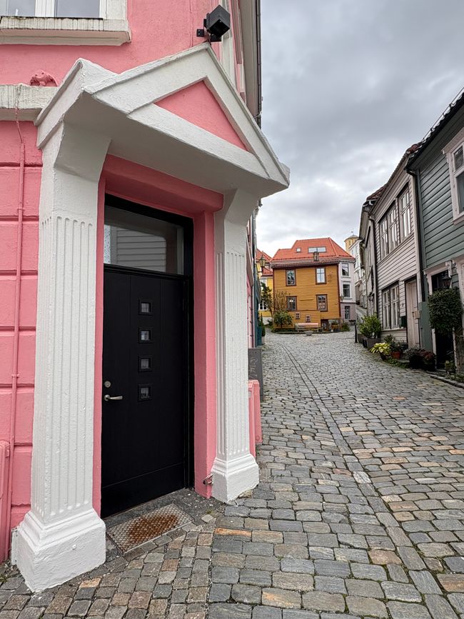 #2/6 - AIDAnova - Bergen