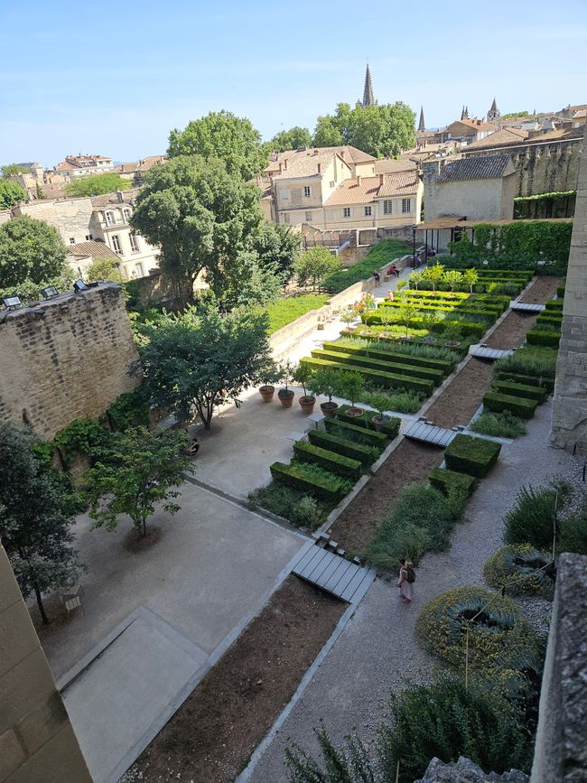 Palacio de los Papas: Los jardines