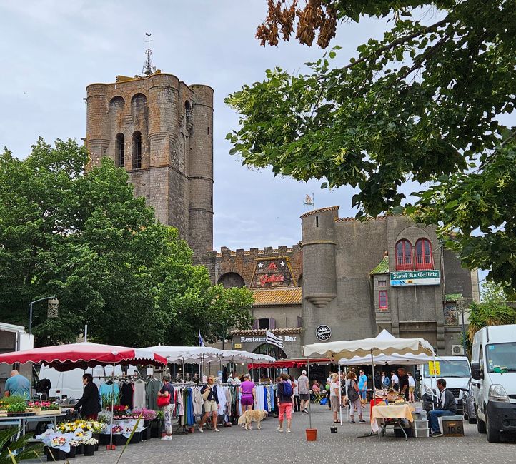 Market in Agde
