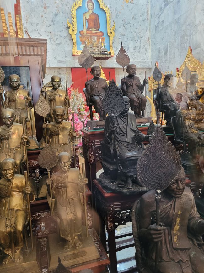Tag 120 und 121 bis 123 von 175: Kreuzfahrt rund um die Welt  - Phuket/Thailand und drei Seetage