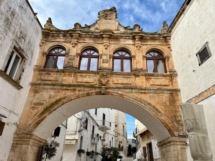Ostuni, la città bianca ☁️☁️🌦️🌧️