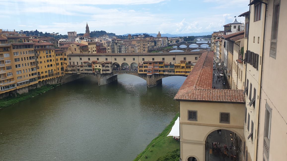 Ponte Vecchio und Vasari-Korridor