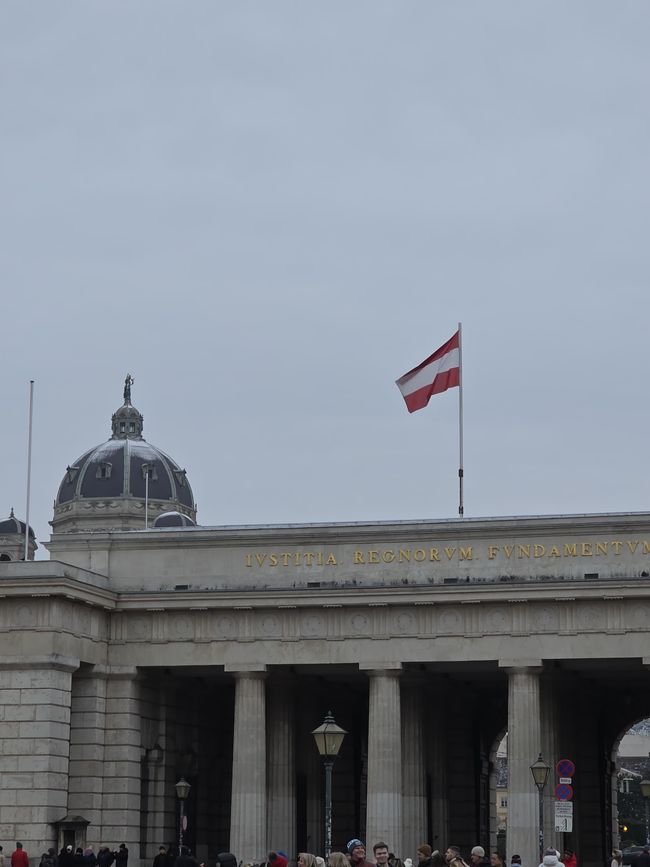 A Fairytale Christmas: Vienna, Budapest, and Bratislava Bus Tour 2025