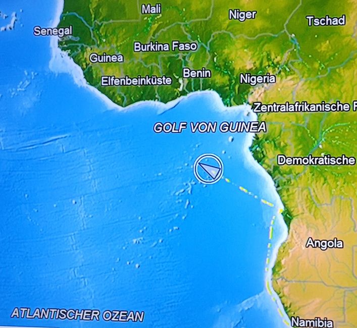 Tag 149 und 150 bis 158 von 175: Luanda/Angola und neun Seetage