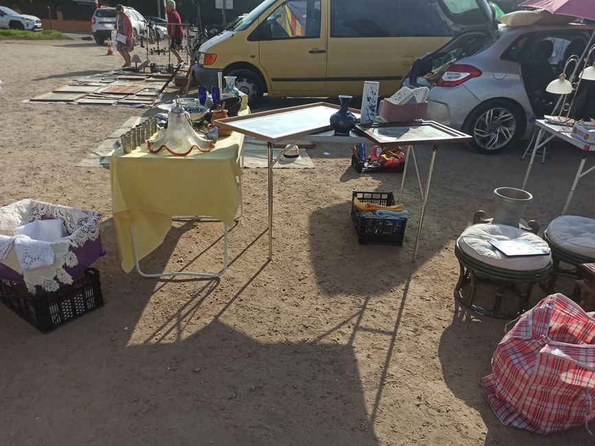 Mercadillo de 2ª mano "l'Encant de l'Empordà" (Verges, Baix Empordà, Girona)