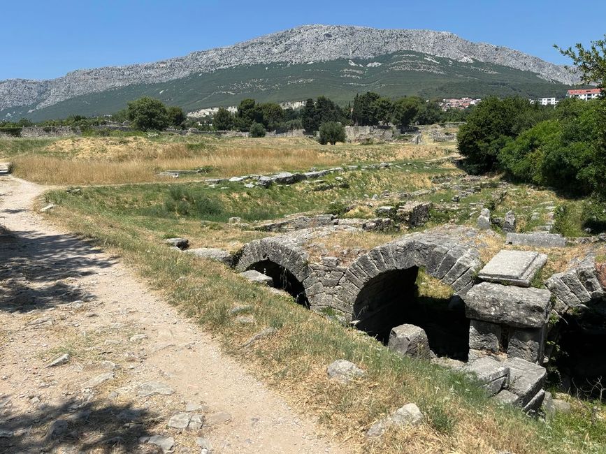 Von Korcula über Split nach Trogir