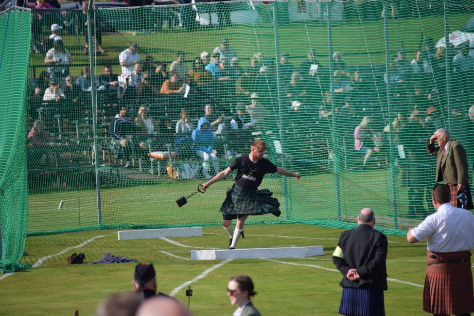 Strong Men, Pipes and Drums