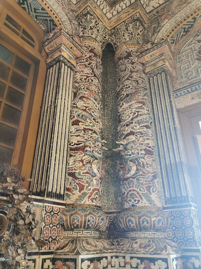 Recorrido por la antigua ciudad imperial de Hue