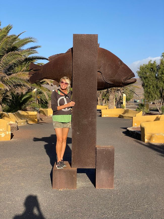 The artists' promenade of La Pared - we are the only visitors for miles around