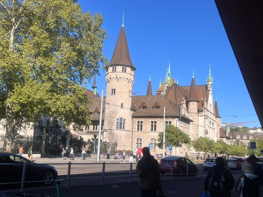 01 nach Zürich
