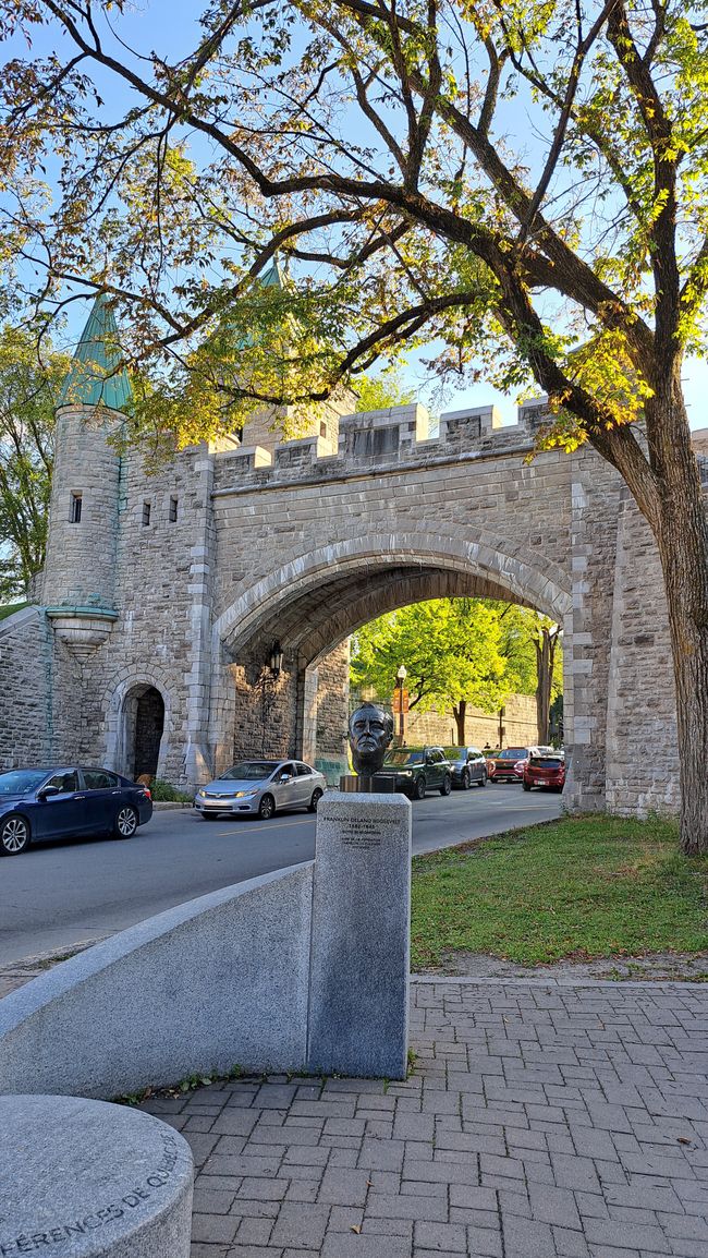 Porte Saint Louis