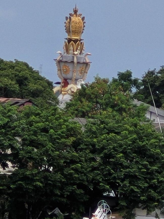 Jour 111 et 112 sur 175 : Croisière autour du monde - Benoa/Bali