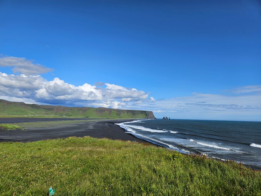 Black Sand Beach 