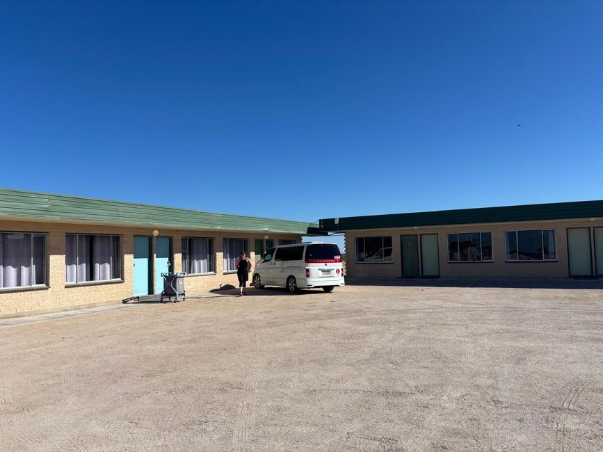 Nullarbor - Welcome to the Outback 🦘