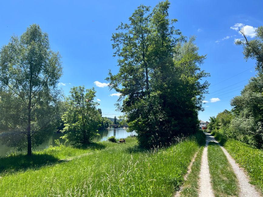 39 nach Weixerau