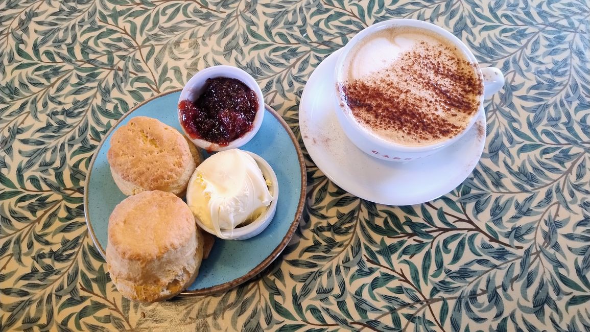 Cream Tea at Bedruthan Steps Café