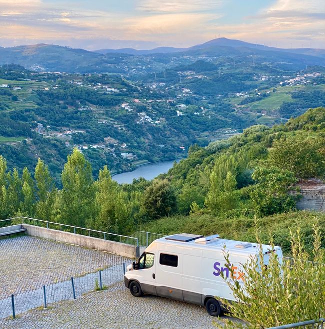 Lugar de pernoctación en Resende con vista al pintoresco valle del Duero