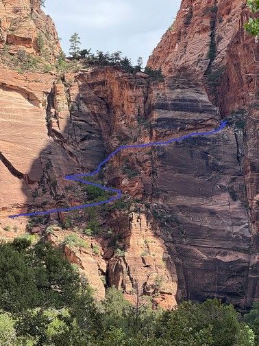 Der Weg hinauf zum Refrigerator Canyon