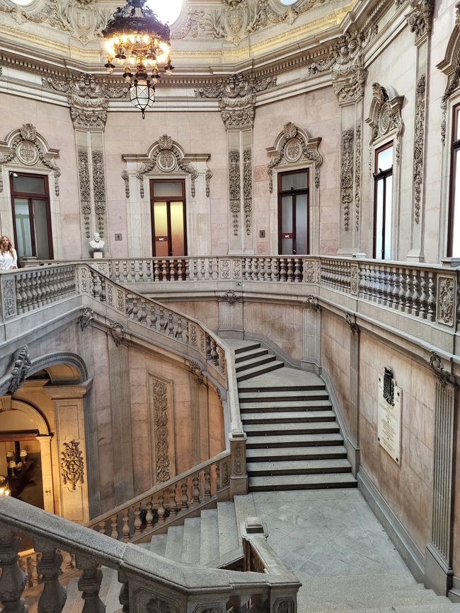 Palácio da Bolsa Scala