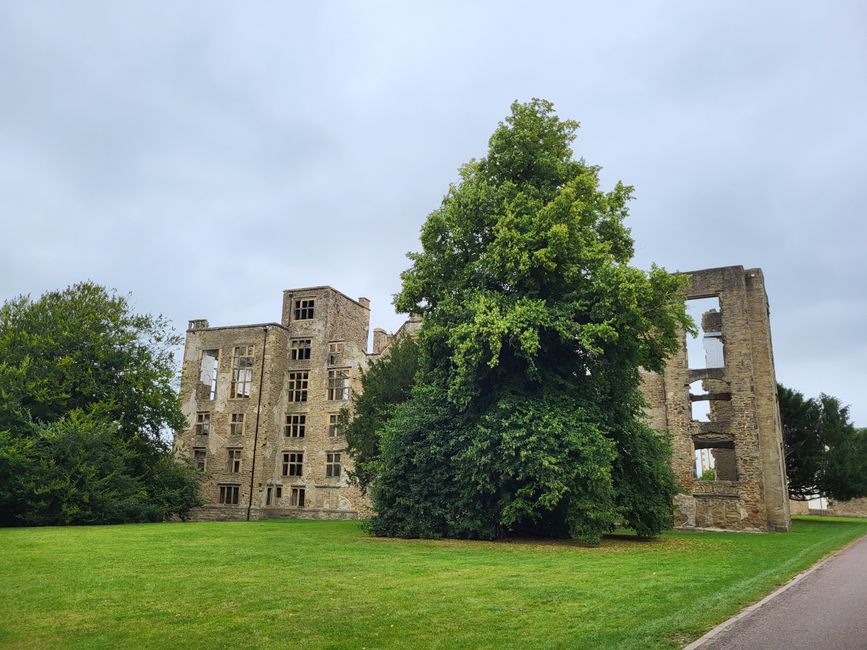 Old Hardwick Hall