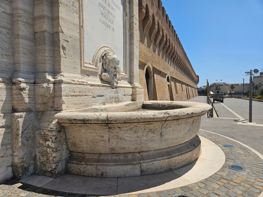 Vanvitelli-Brunnen (Fontana del Vanvitelli)