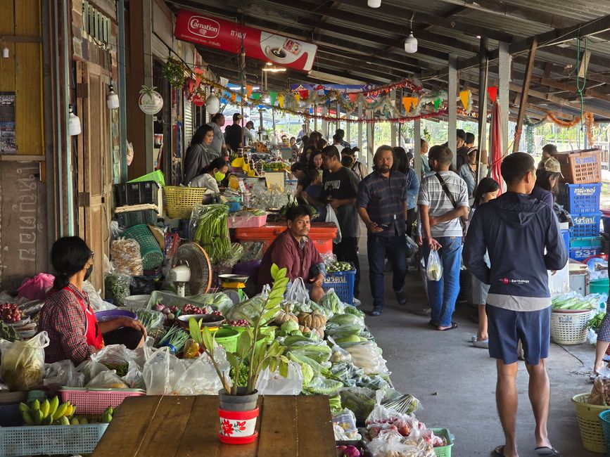 Amphawa!