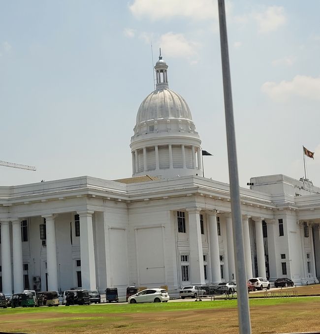 Tag 124 und 125 von 175: Kreuzfahrt rund um die Welt - Colombo/Sri Lanka und Seetag