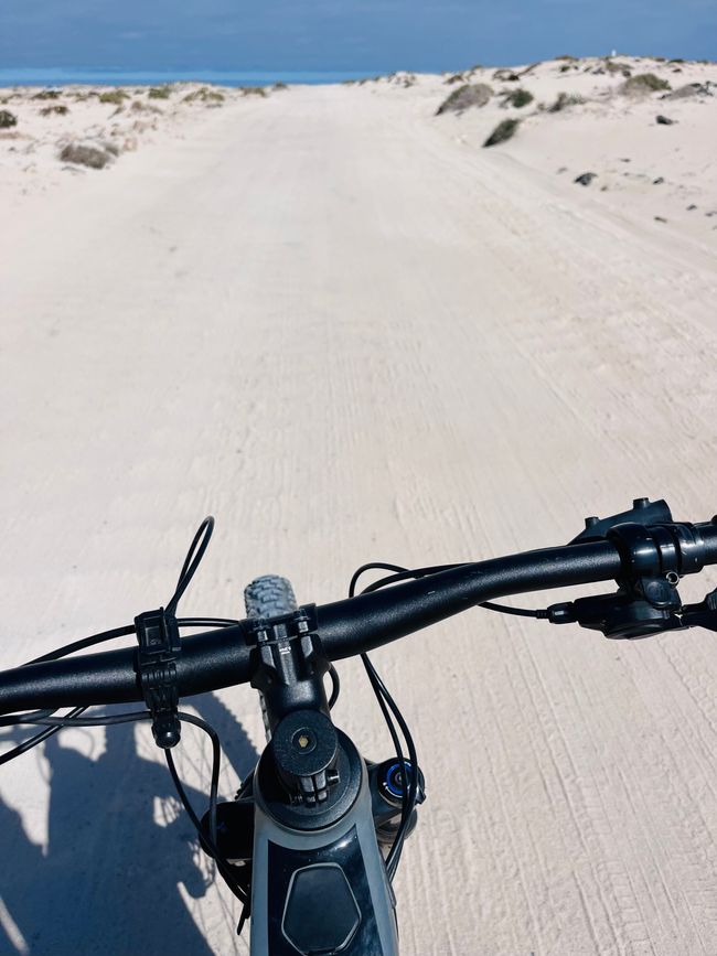 Es gibt jede Menge "dirt" roads zu befahren - ideal für das MTB