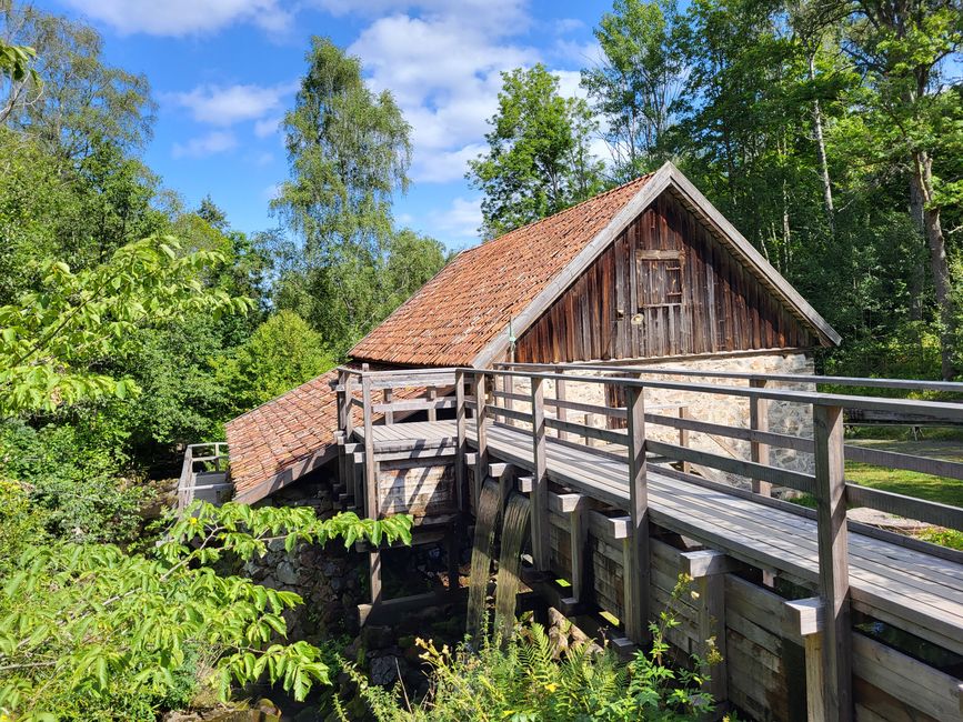 Bastoncini di zucchero, rovine di castelli e escursioni sul Lago Vätter - in viaggio nel sud della Svezia