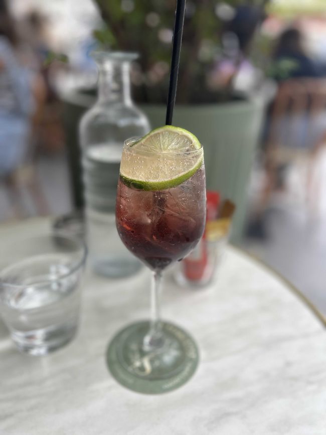 Raspberry Spritz