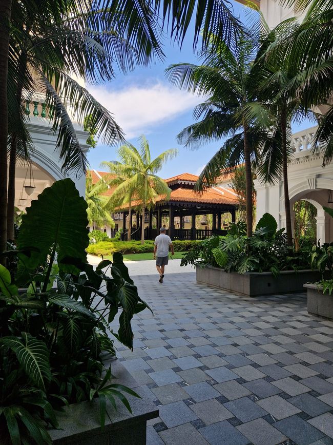 Der Innenhof des alten Raffels Hotels