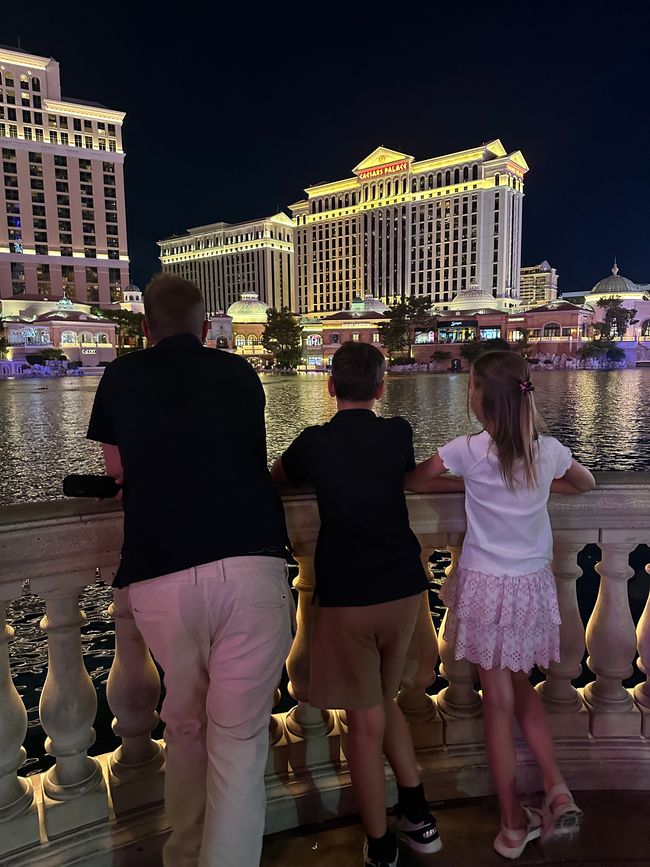 Lilla Venedig, hotellets badland och fontänshow