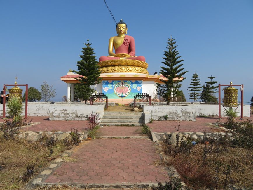 Die Buddha-Statue.