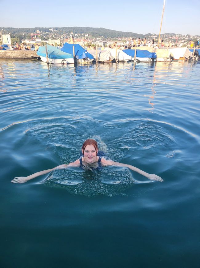 Nuotare nel lago di Zurigo