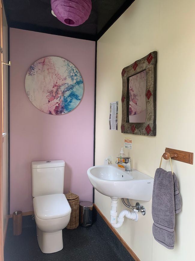 13_LONDONDARRY ROCK AND HOKITIKA