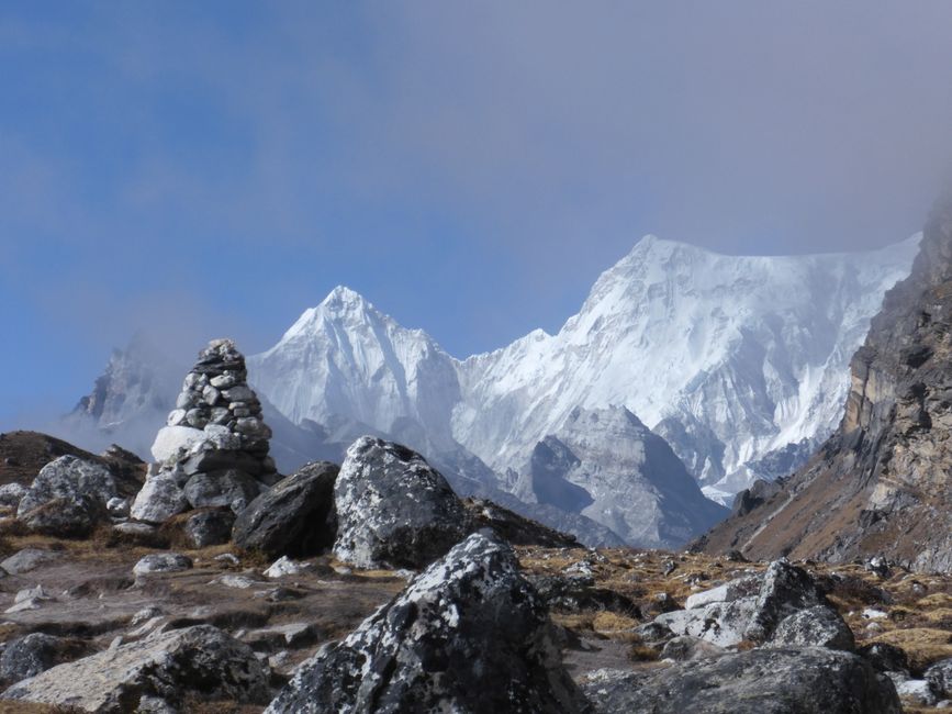 Jetzt müssen wir noch den Gletscher nach Gokyo überqueren 