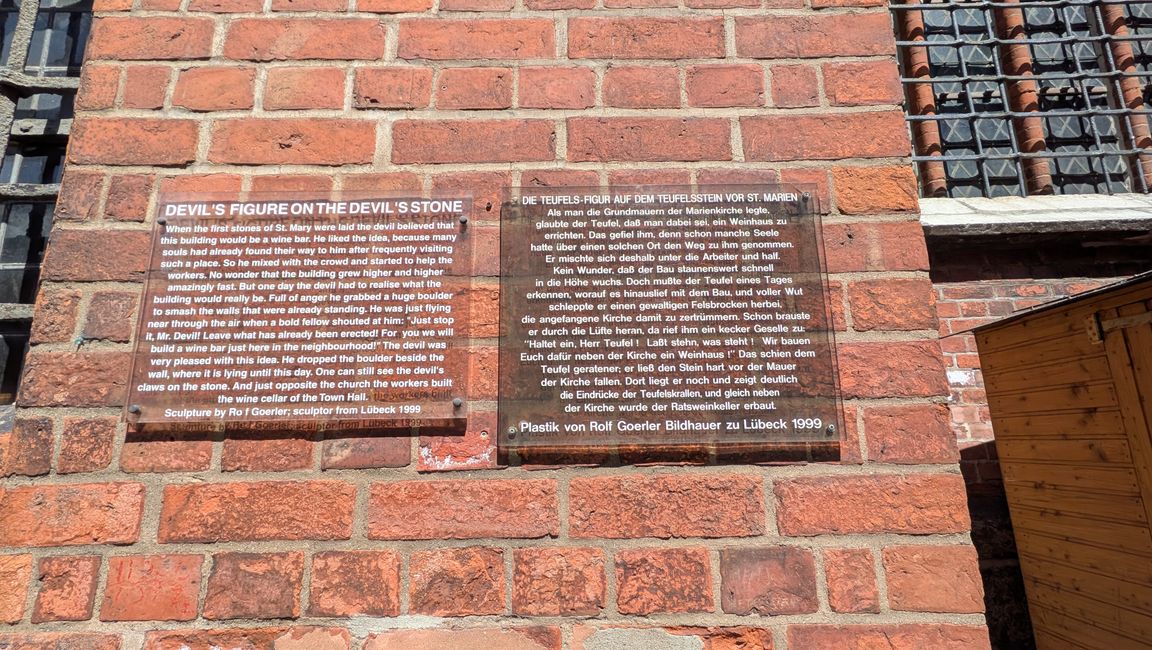 Lübeck: Altstadt der Hansestadt auf einer Insel