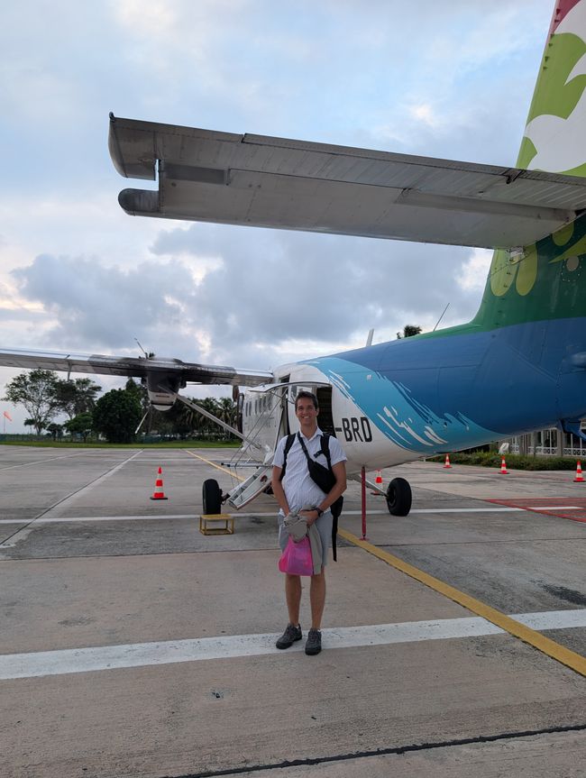 Unser 1. Mal Mini-Flugzeug🛩️😱