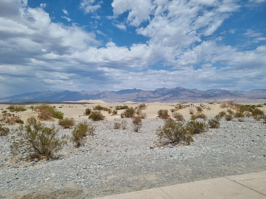 Kalifornien 2025, Tag 11, Still on the Road (Bakersfield - Las Vegas) und Death Valley ☠️
